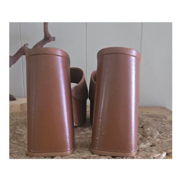 Larroude Dolly Mule Caramel Leather Ladies Wedge Heels Size 8 - Picture 6 of 11